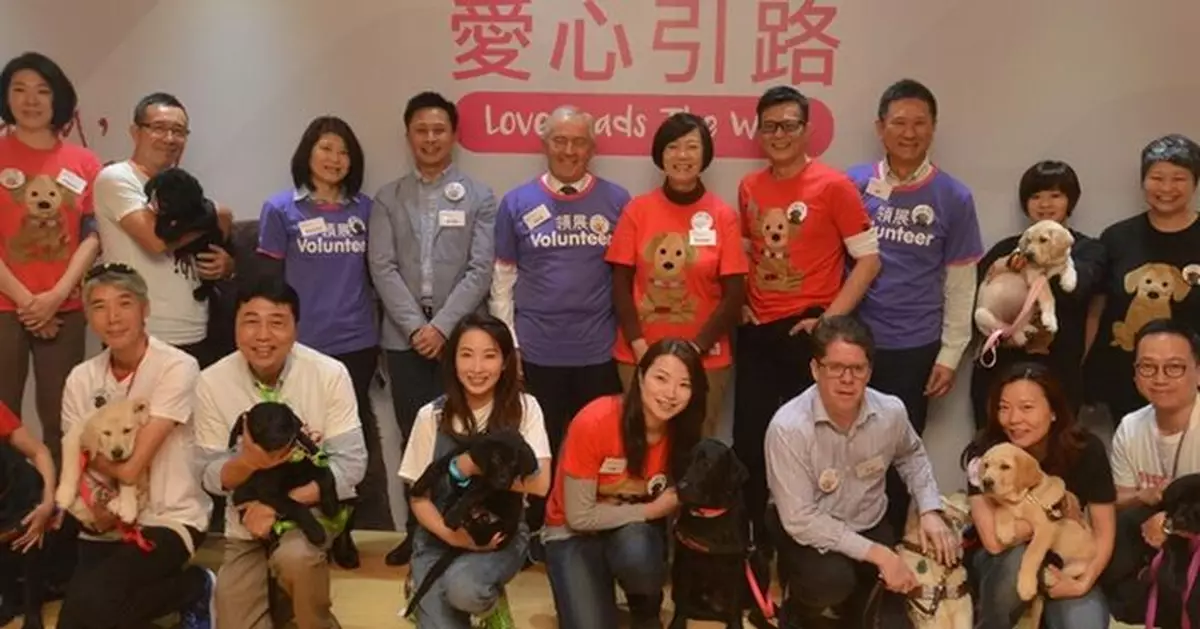 本港首批「跨國」人工受孕導盲犬BB亮相