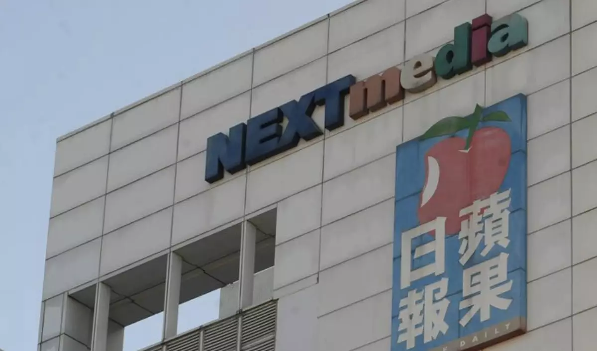 全外判係將一個個部門遣散