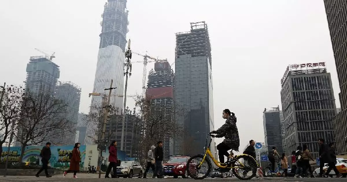 中銀監:中國面臨下行壓力 料明年首季反映