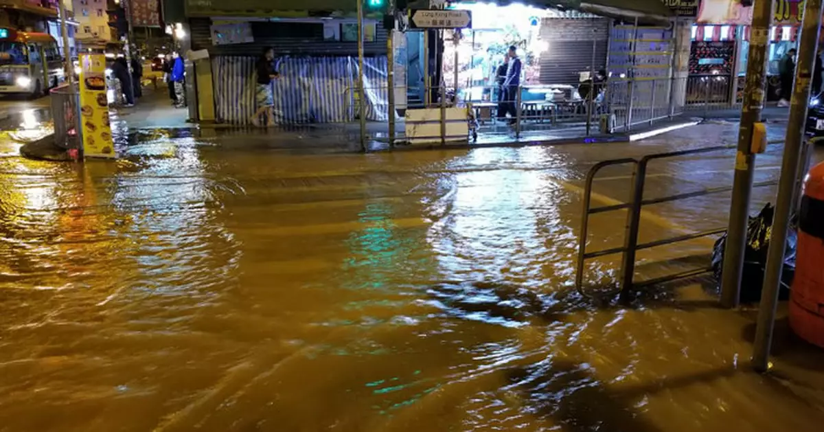 衙前圍道爆水管 部分路段封閉
