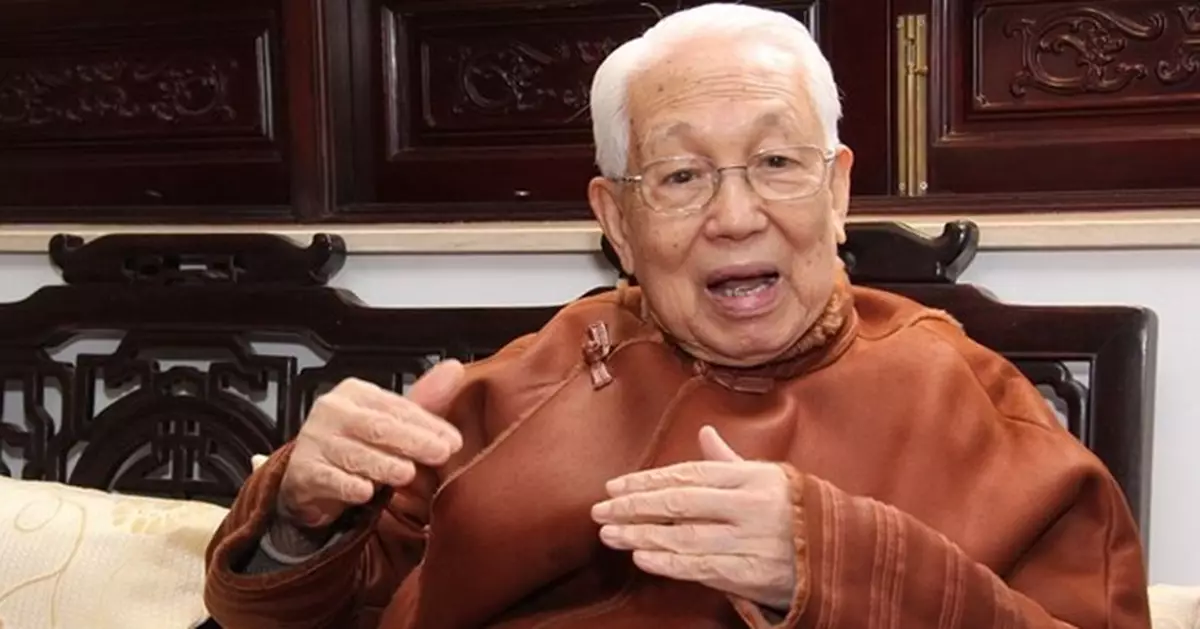 堪輿學家蔡伯勵出殯 長眠柴灣華人永遠墳場