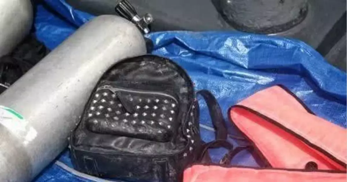 布吉沉船生還女生: 穿了救生衣只能餓死、渴死。我想就解開救生衣的帶子吧………