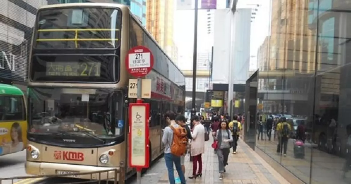 九巴考慮以巴士內閉路電視 拍攝巴士站違泊車輛