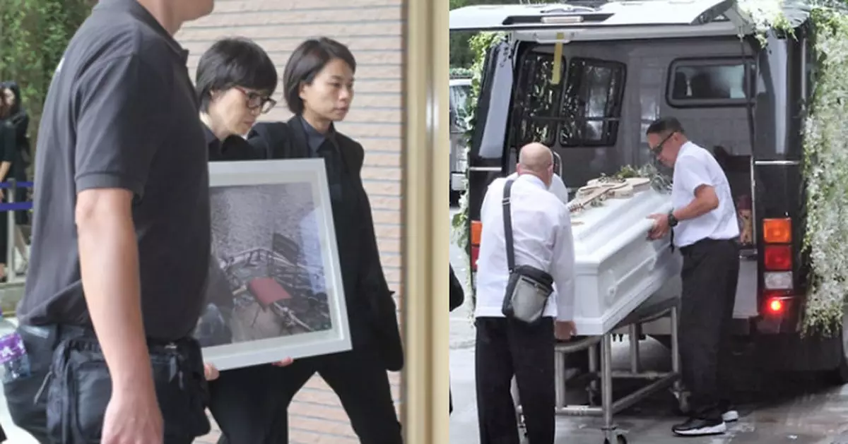 白色靈柩配結他 盧凱彤遺孀捧遺照抵火葬場