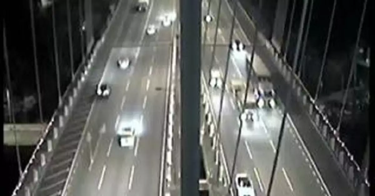 【玉兔靠近】青嶼幹線汀九橋多車 運輸署籲往機場新界西用鐵路