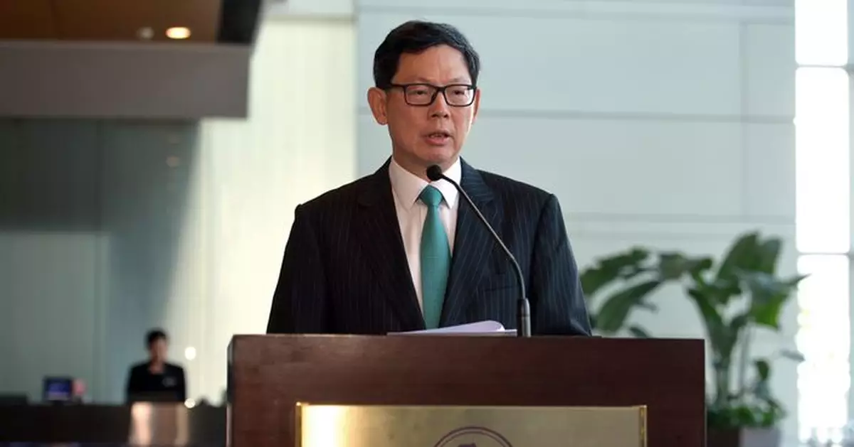 陳德霖稱港元利率上升  來年不明朗因素增加