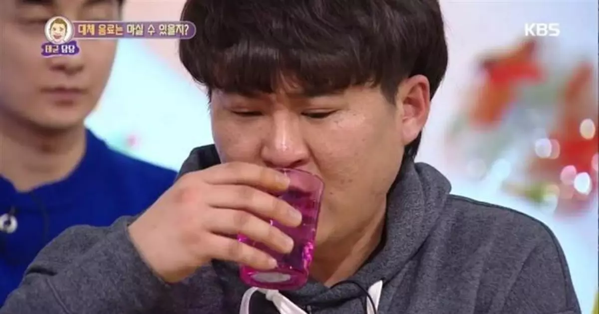 20年來只喝飲料 他喝第一口水反應驚人