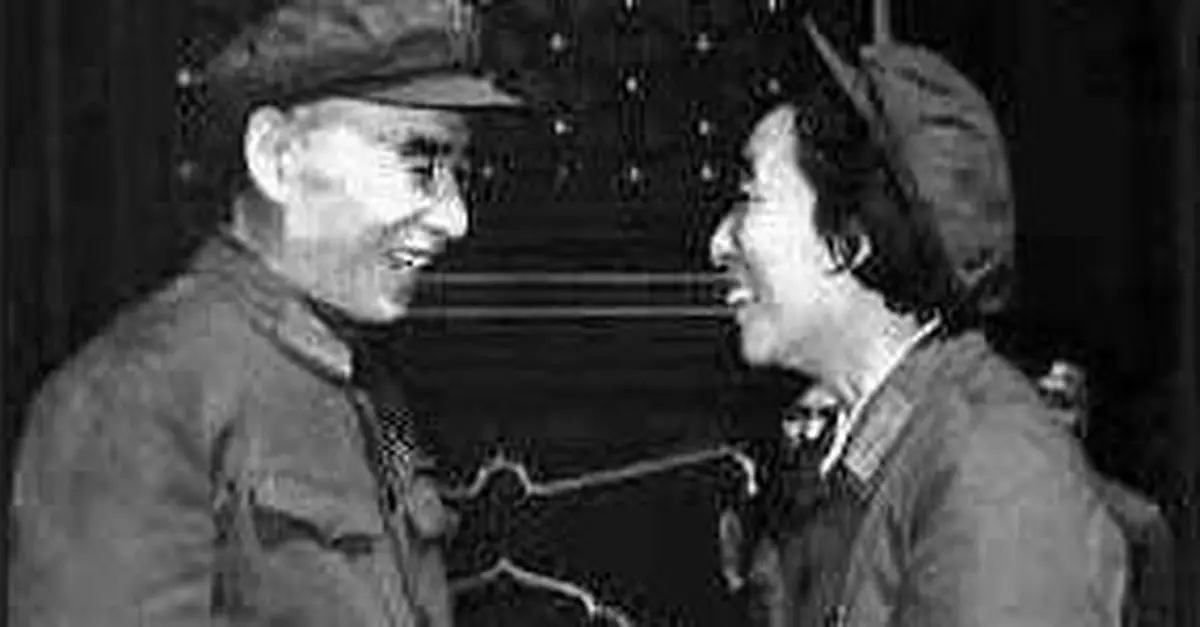 林彪為老婆葉群闢謠：「處女證明」鬧出政治笑柄