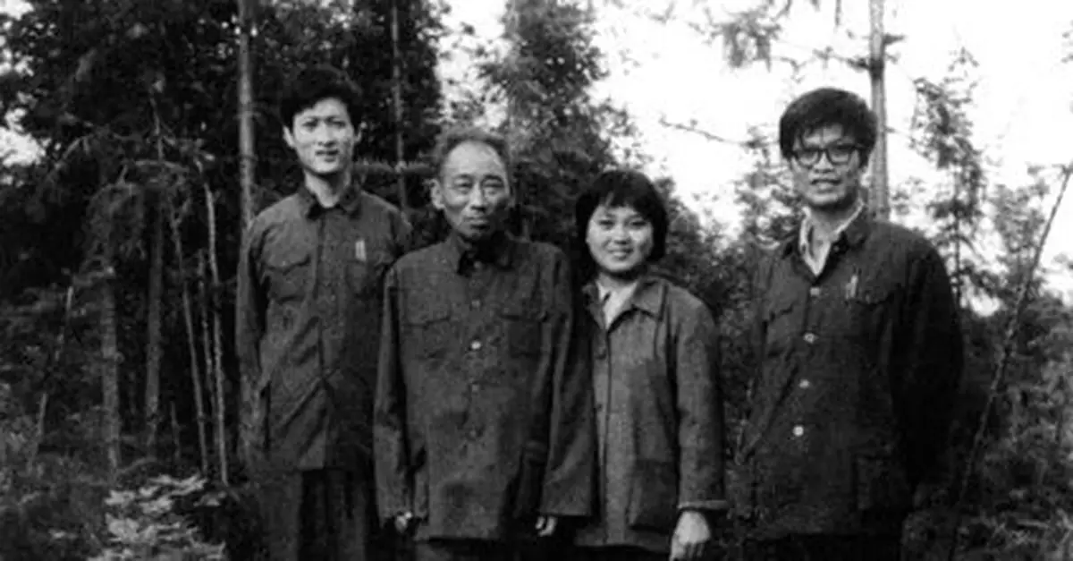 陳獨秀的後代：次女依靠醬油桶「漂」去香港