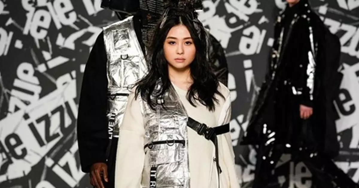 邱淑貞女兒沈月赴英留學暫棄入娛圈 接手父親時裝王國