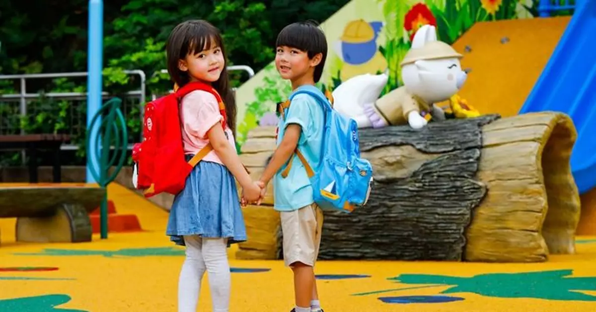 港人即日起至5月1日 海洋公園入場「買大送細」