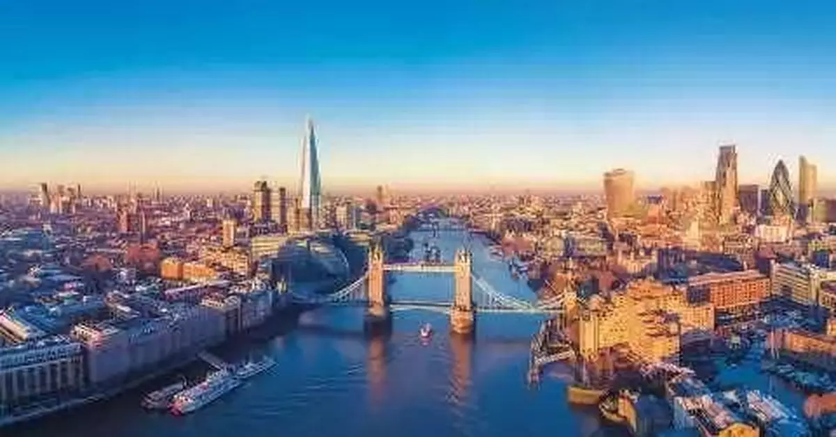 英國上千女孩的乳房被燙平:否則男人會來和你上床