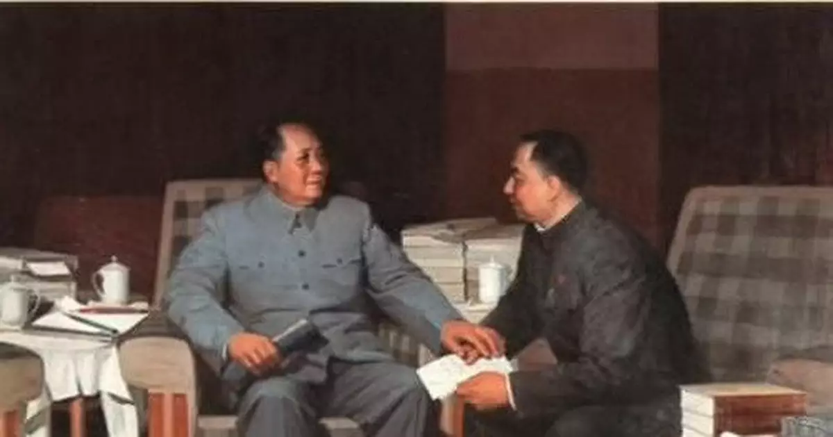 政壇「黑馬」華國鋒是如何一躍成為「英明領袖」的？