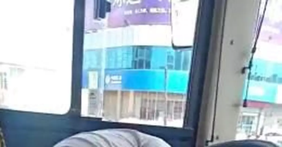 山西男子用西瓜砸公交司機後施暴 司機被打暈住院