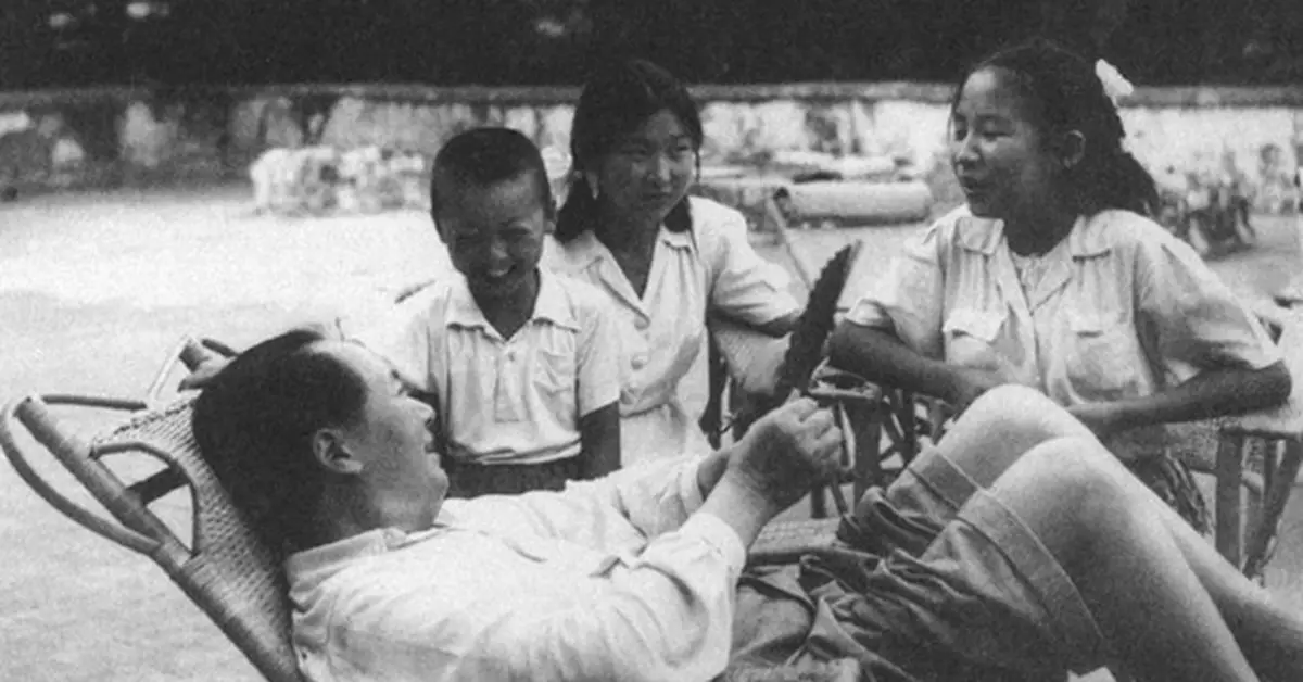 中南海里居然有人「偷」毛澤東的襯衣 給孩子當尿布