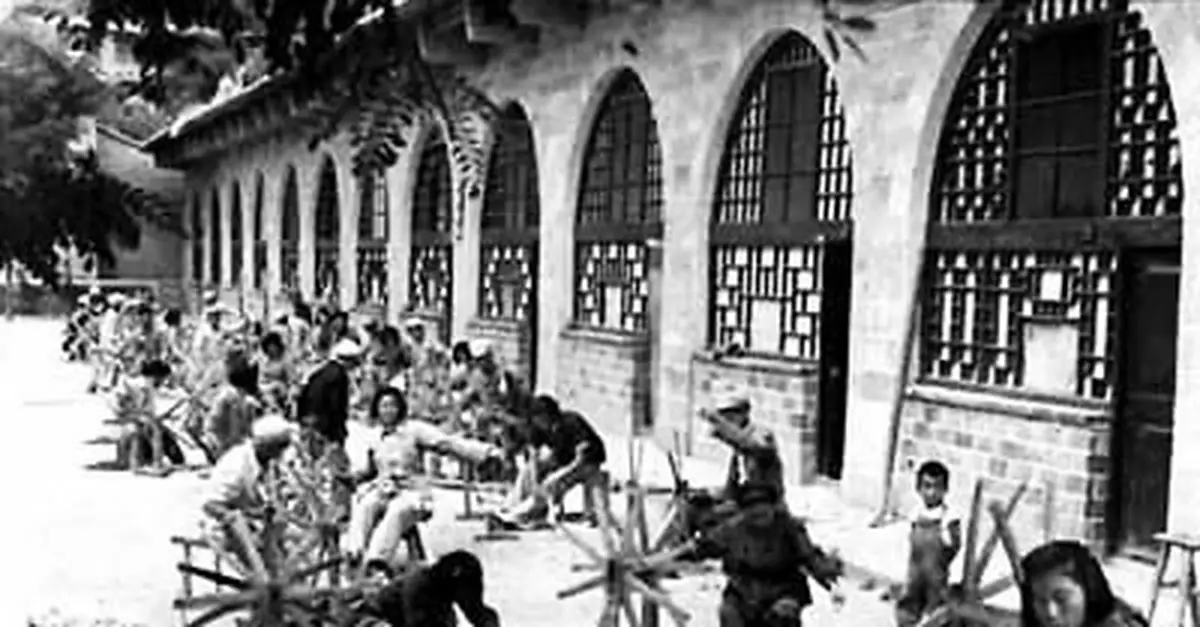 自力更生：延安時期從困難走向勝利