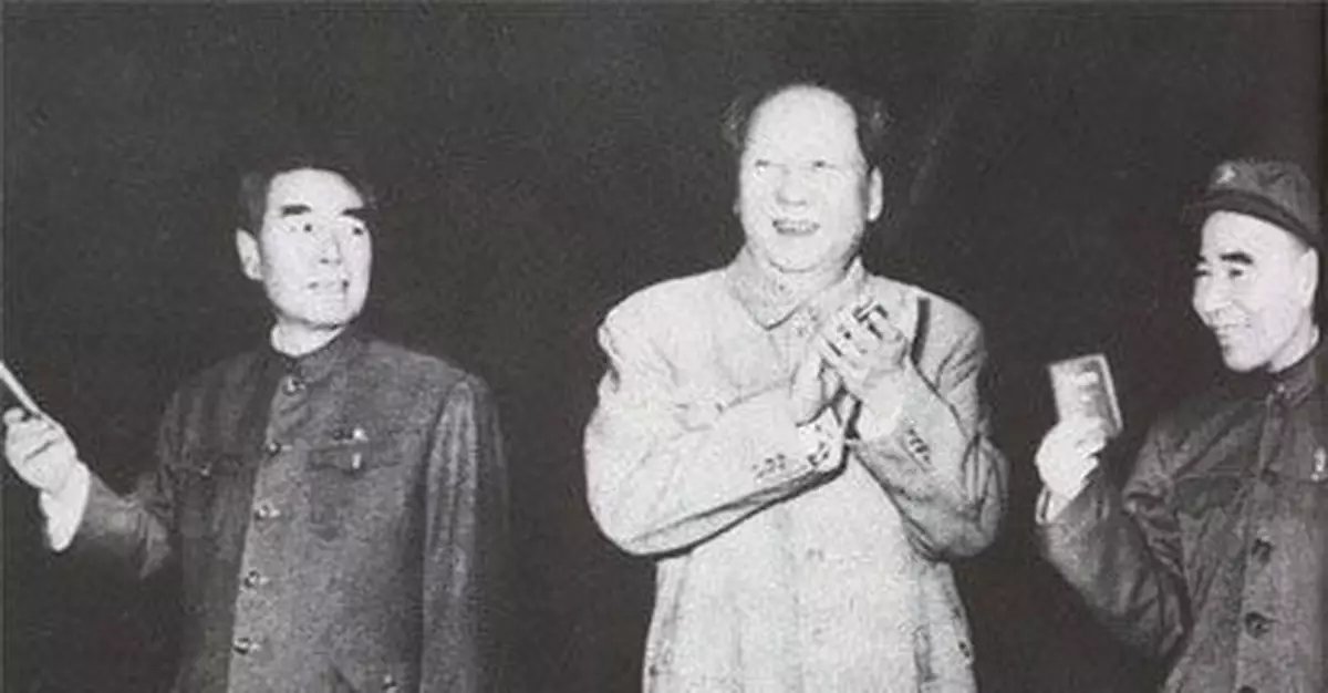 毛澤東發動「文革」：對軍隊高層極度不放心？