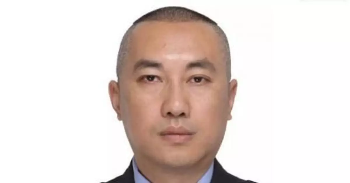 小車沖入事故現場2名輔警殉職 一人妻子懷胎七月