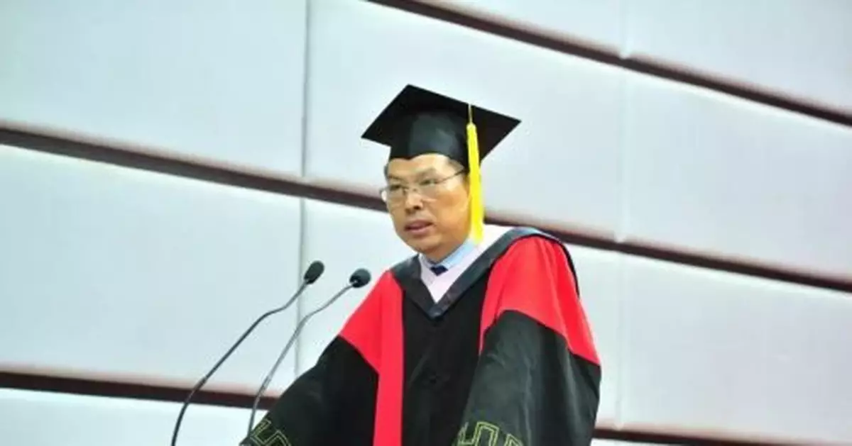 今年非常贊的一篇畢業致辭：像弱者一樣感受世界