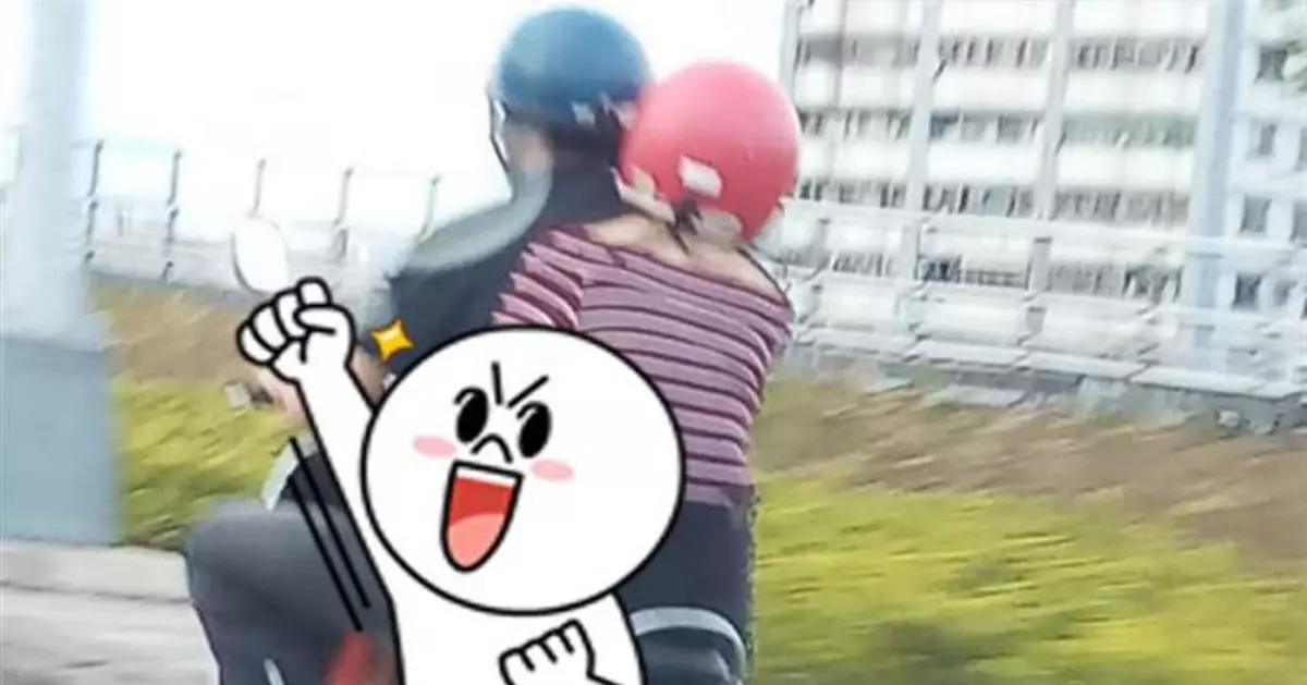 正妹坐車姿勢專業 網嘆年輕真好！