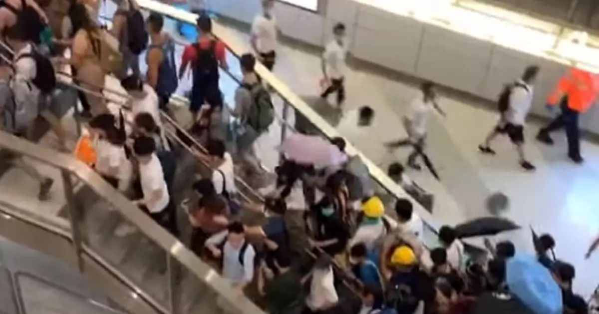 元朗暴力事件市民報警求助 接線中心：驚就唔好出街
