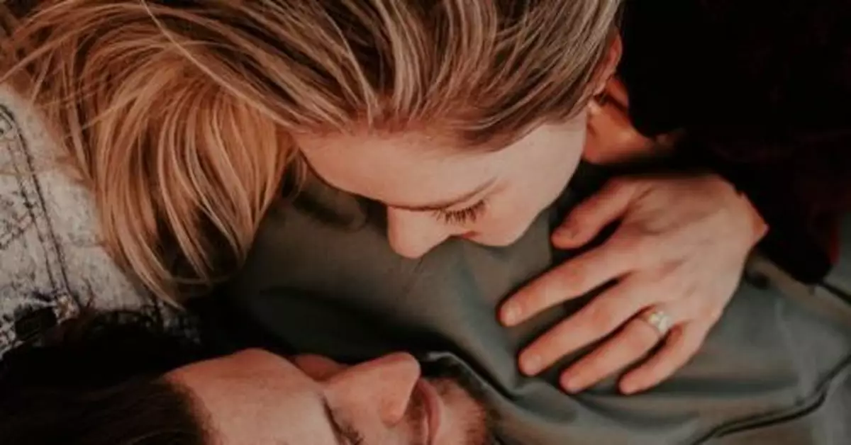 假面閨蜜?好姐妹瘋狂奪愛　妻癌末即開始撩夫