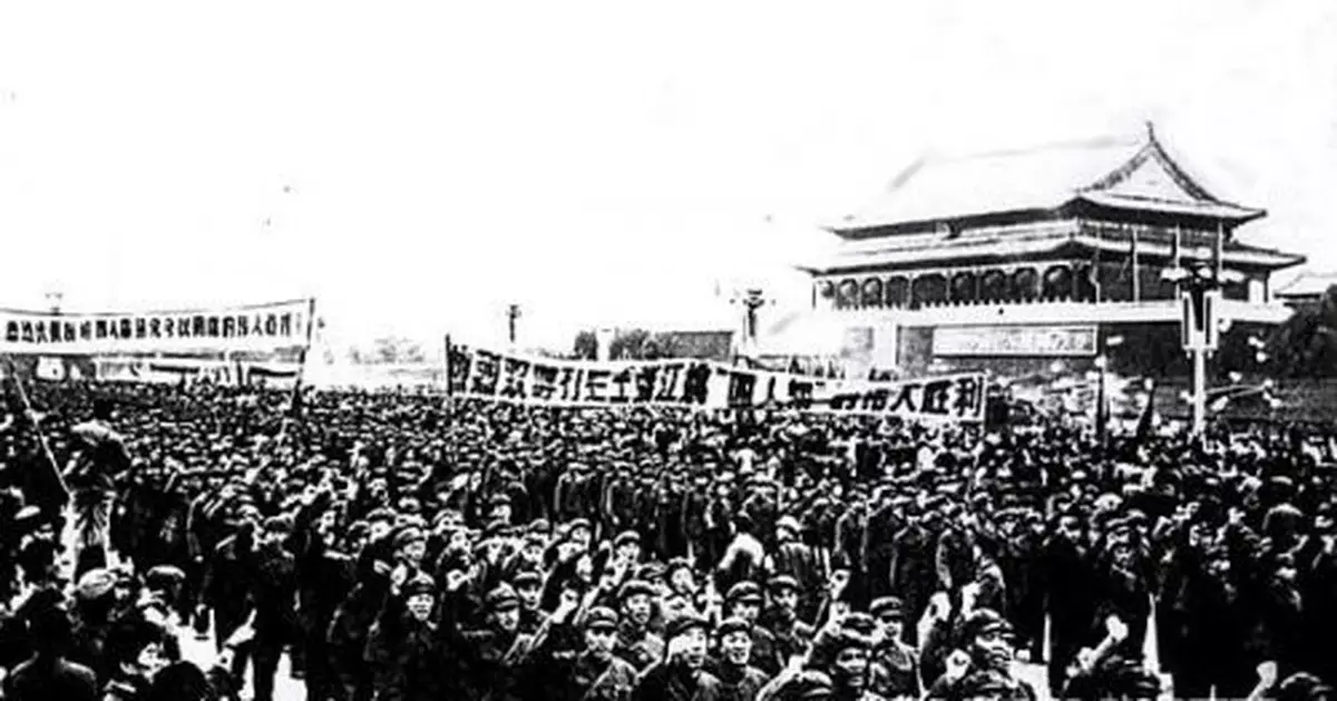 1976年華國鋒是怎樣與「四人幫」正式攤牌的？