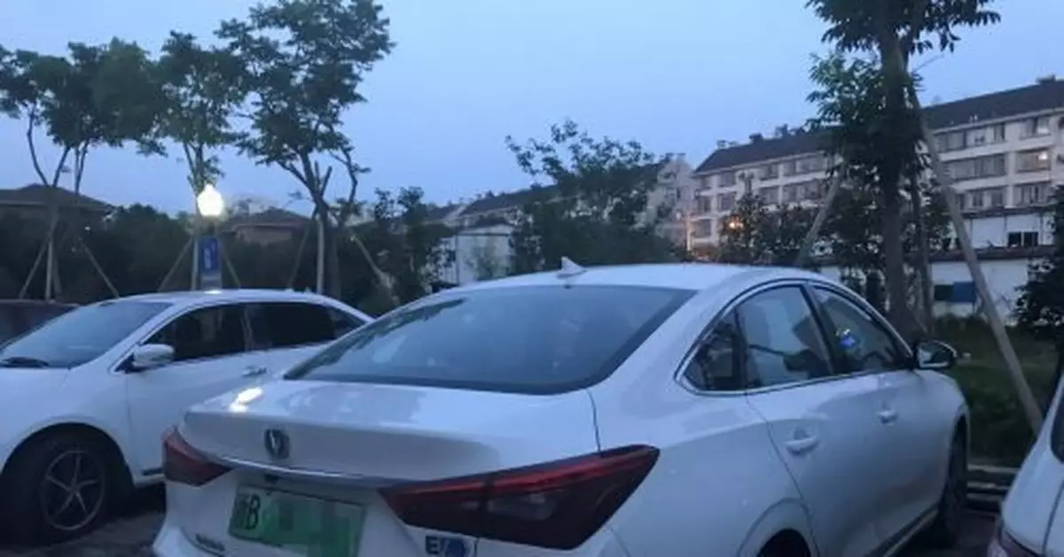 帶走女童男租客曾炫富:名下房產幾十棟 開蘭博基尼