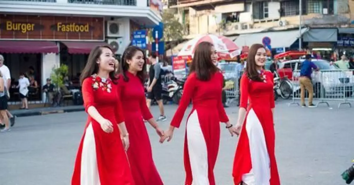 越南妹「胸」到爆？網曝幻滅真相