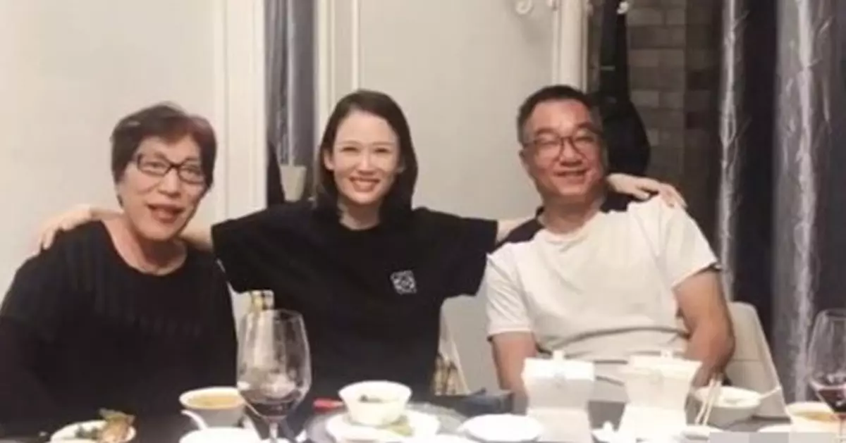 好友喬任梁逝世3年 陳喬恩陪伴其雙親吃飯