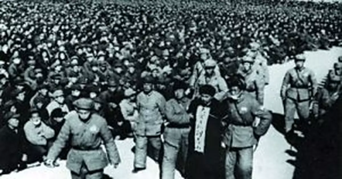 新中國第一貪污案揭秘:開國功臣命喪糖衣炮彈下