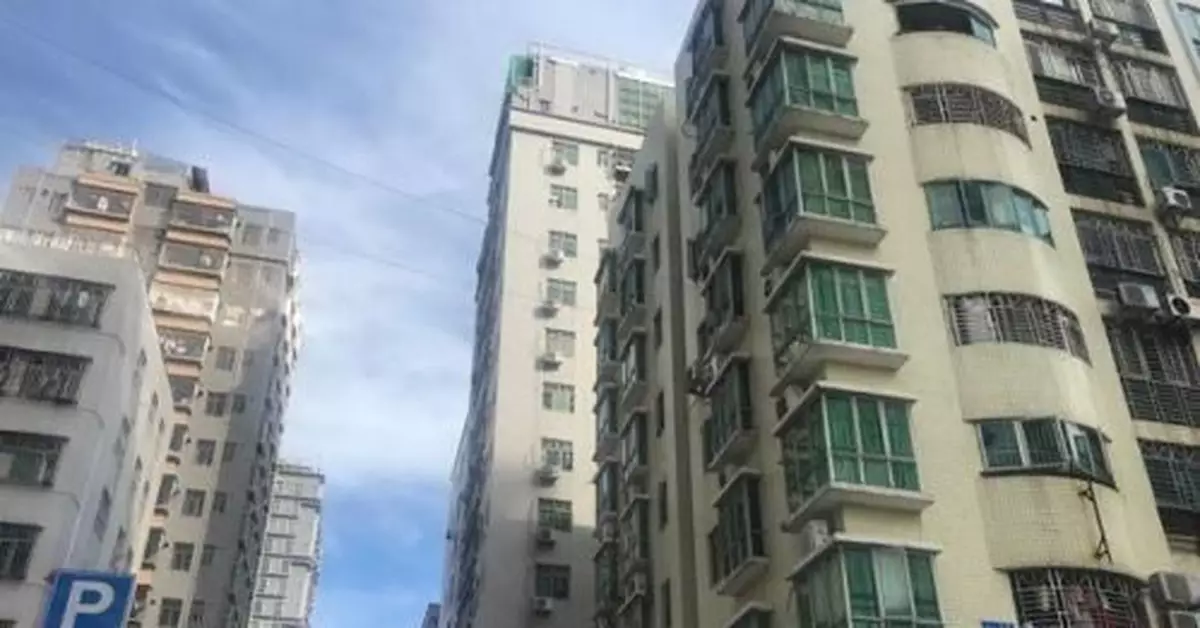 預算30萬，「上車」深圳小產權還是東莞紅本？