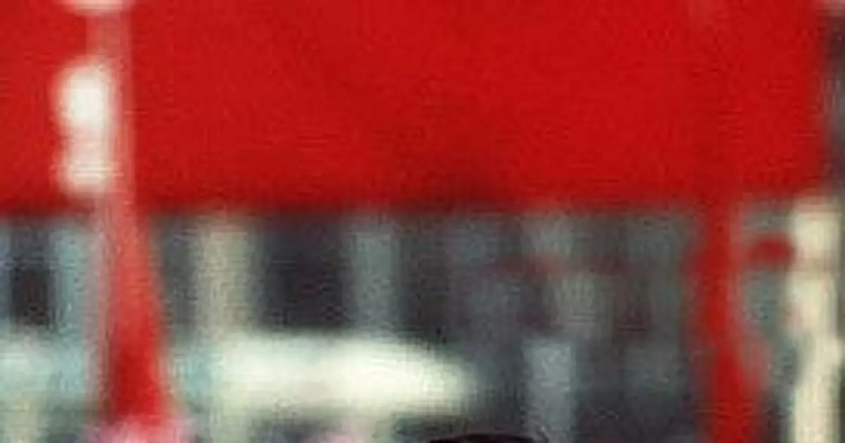 王洪文進京前為何與妻離婚：早已預料到將來的下場？