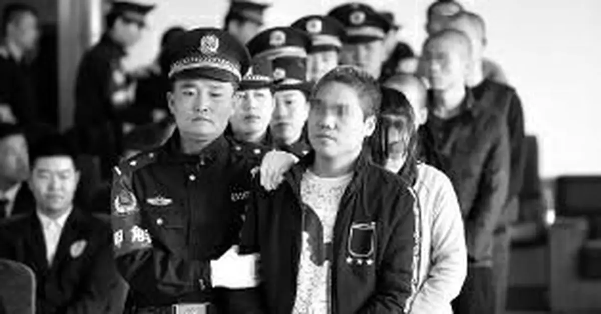 涉惡團伙誘騙大學生應聘 拘禁脅迫大學生騙親友錢