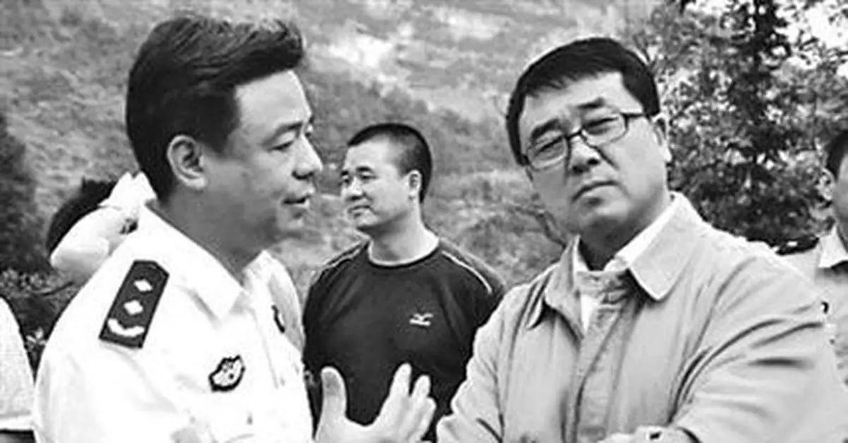 王立軍職業生涯梳理：文強被執行死刑前曾探望