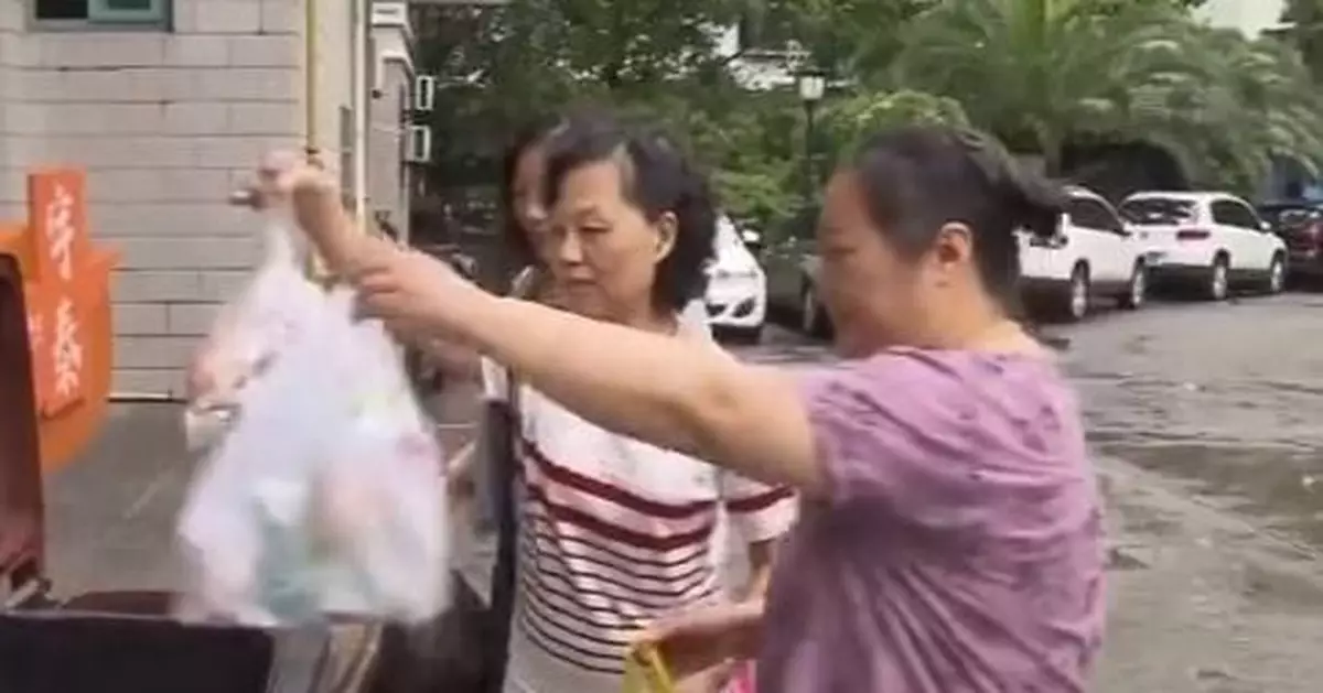 上海「最嚴垃圾分類」施行四個月 效果遠超預期