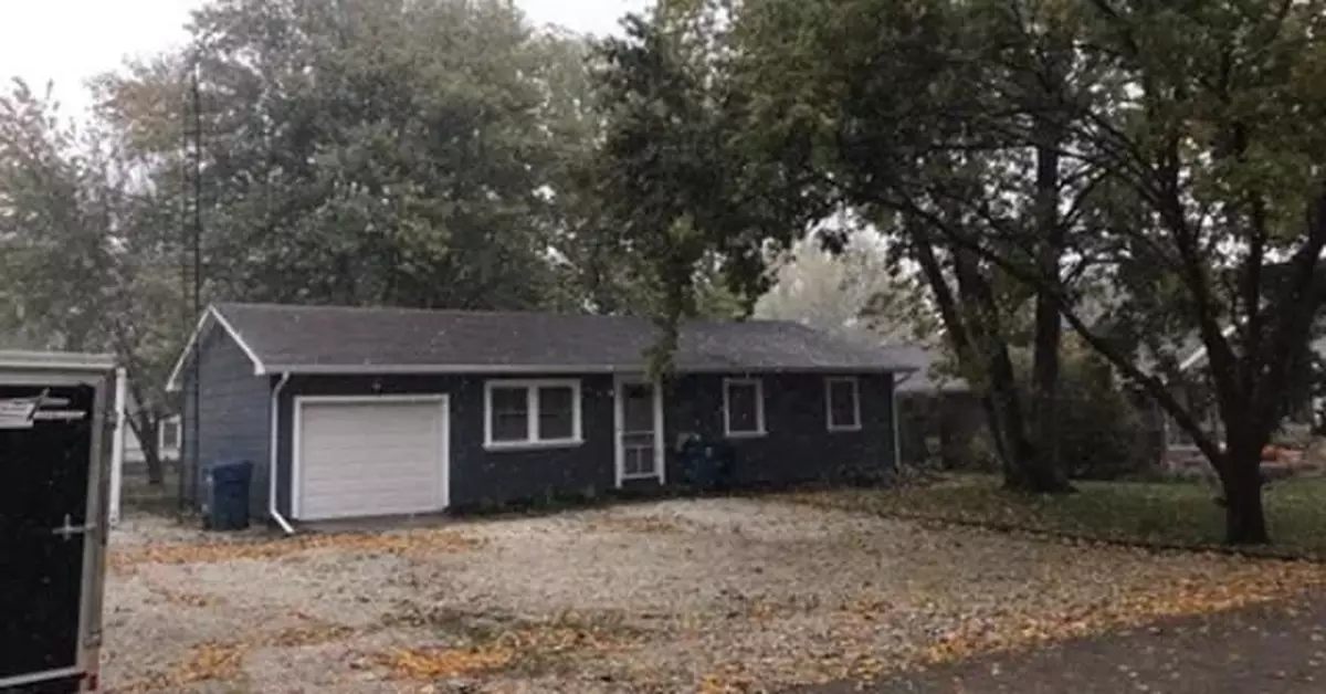 美國女子被發現在「蛇屋」死亡 脖子纏著一條蟒蛇