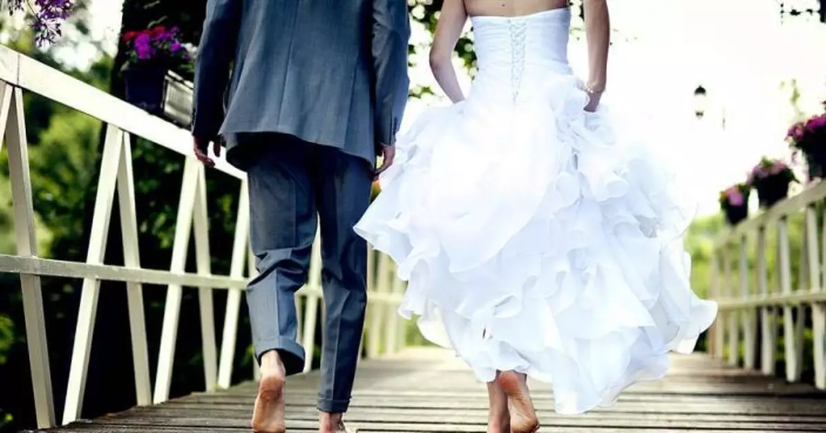 與辣妻如膠似漆 他竟然綠了4年