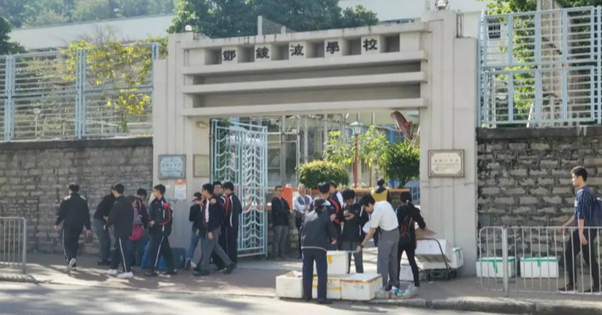 鄧鏡波證實有學生被捕 指現時情緒及法律支援最重要