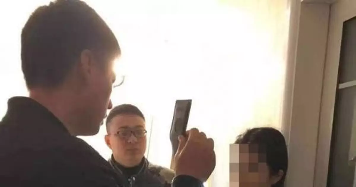 女子直播淫穢色情內容被抓：掙錢快又容易不想停