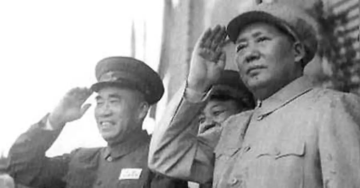 朱德被趕出中南海內幕：連「扁擔」也成林彪的