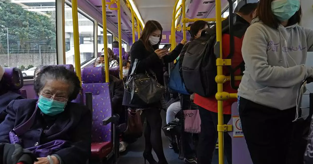 新冠病毒可於密閉車廂傳播 研究:4.5米存活30分鐘