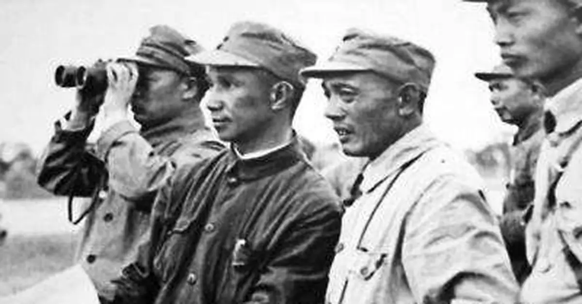 解放戰爭時期毛澤東如何處理「陳粟之爭」？