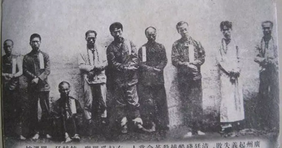 斯大林被蔣介石怎樣羞辱後才開始支持廣州起義？