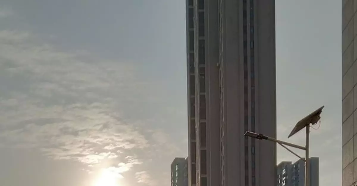 他們一起看太陽 這讓很多人流淚了