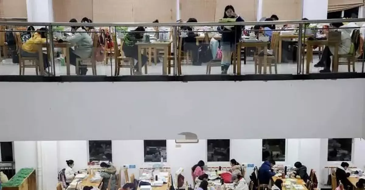 擴招18.9萬！考研族「上岸」會更容易嗎？