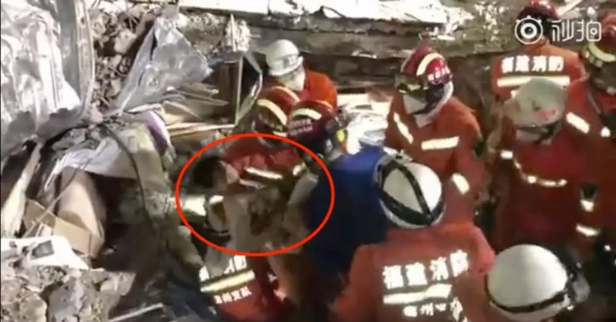 奇蹟！母子被困坍塌酒店2天成功獲救