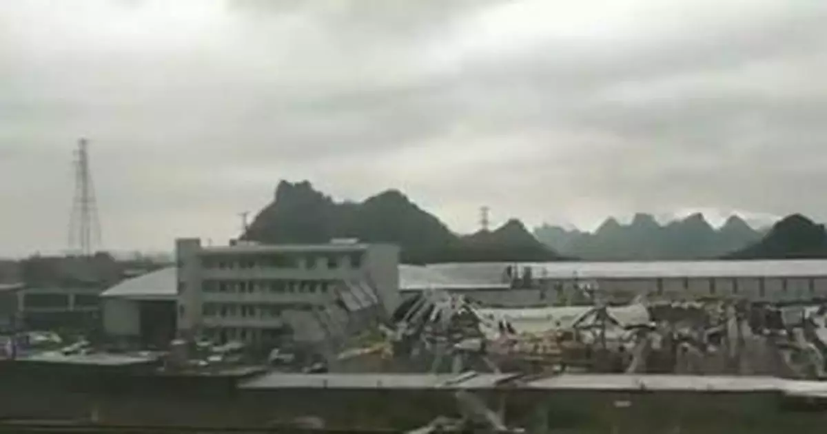 廣西貴港市覃塘區一廠房發生倒塌事故致2死