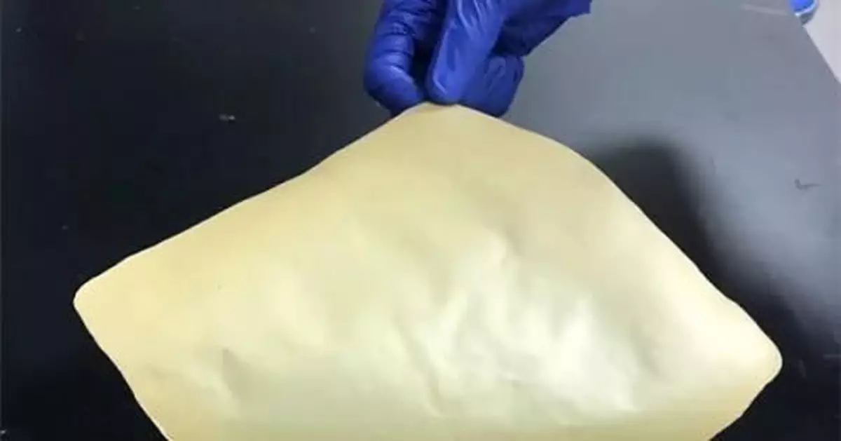 紙還真能包住火！