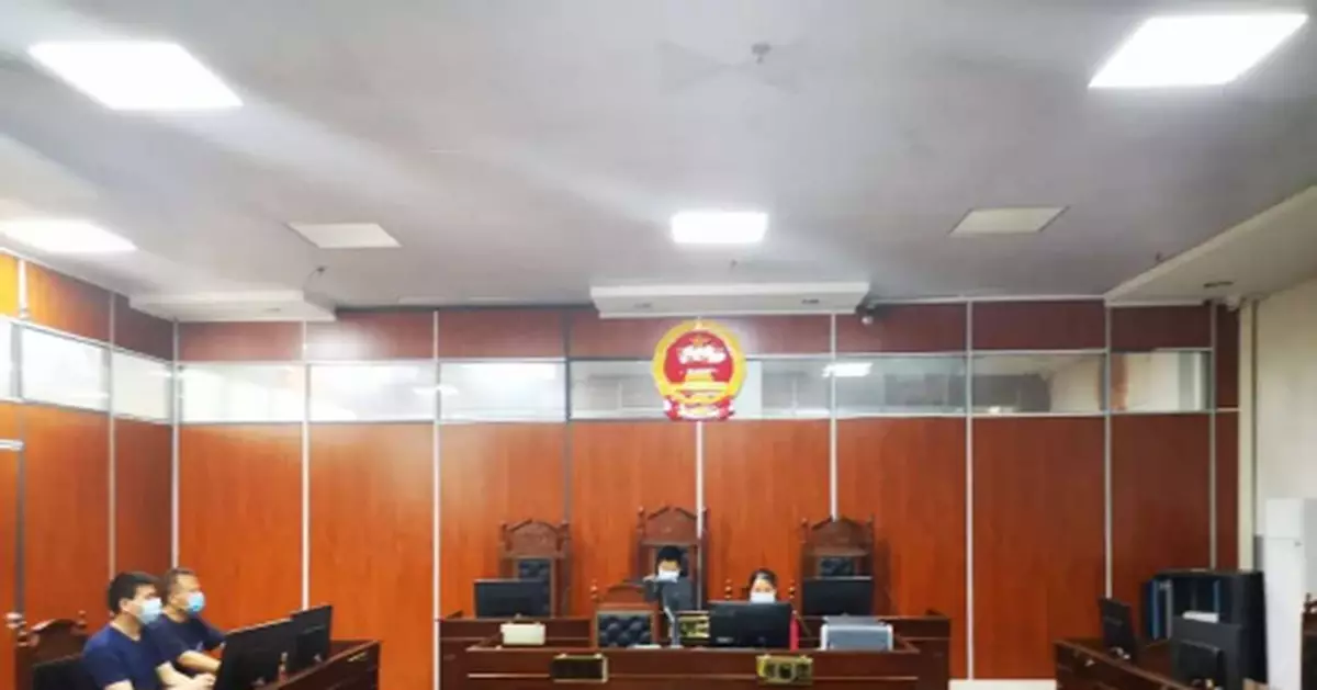 銀行卡多出6萬男子瘋狂買買買1天花7萬多 法院判賠